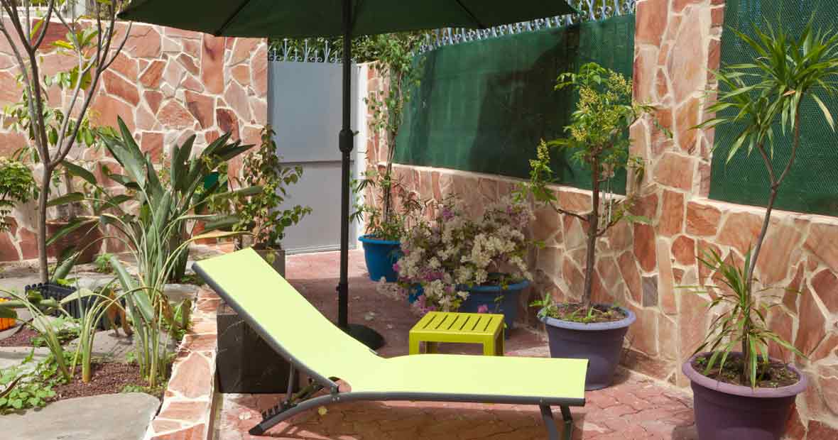 revêtement mural imitant la pierre